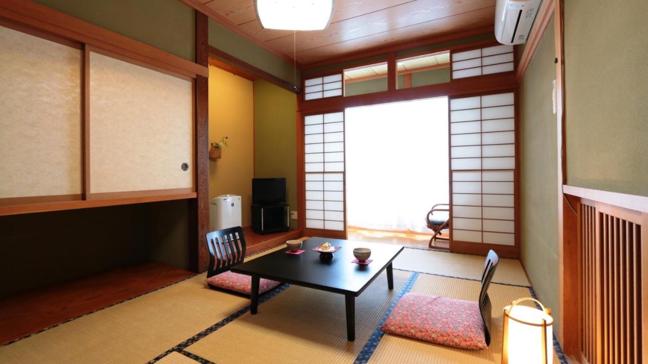 Baigetsu Ryokan Shimosuwa Luaran gambar