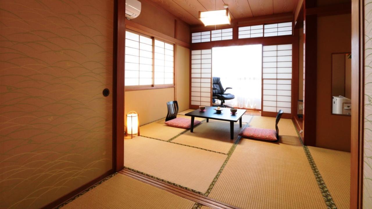 Baigetsu Ryokan Shimosuwa Luaran gambar