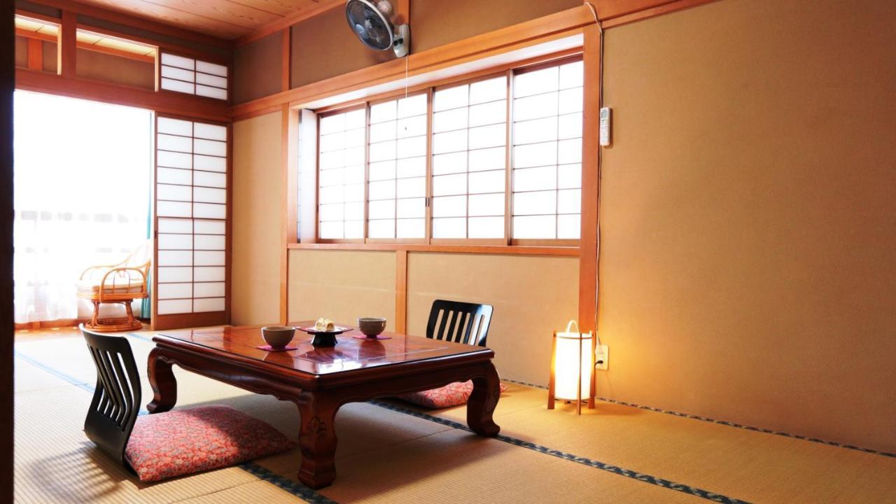 Baigetsu Ryokan Shimosuwa Luaran gambar